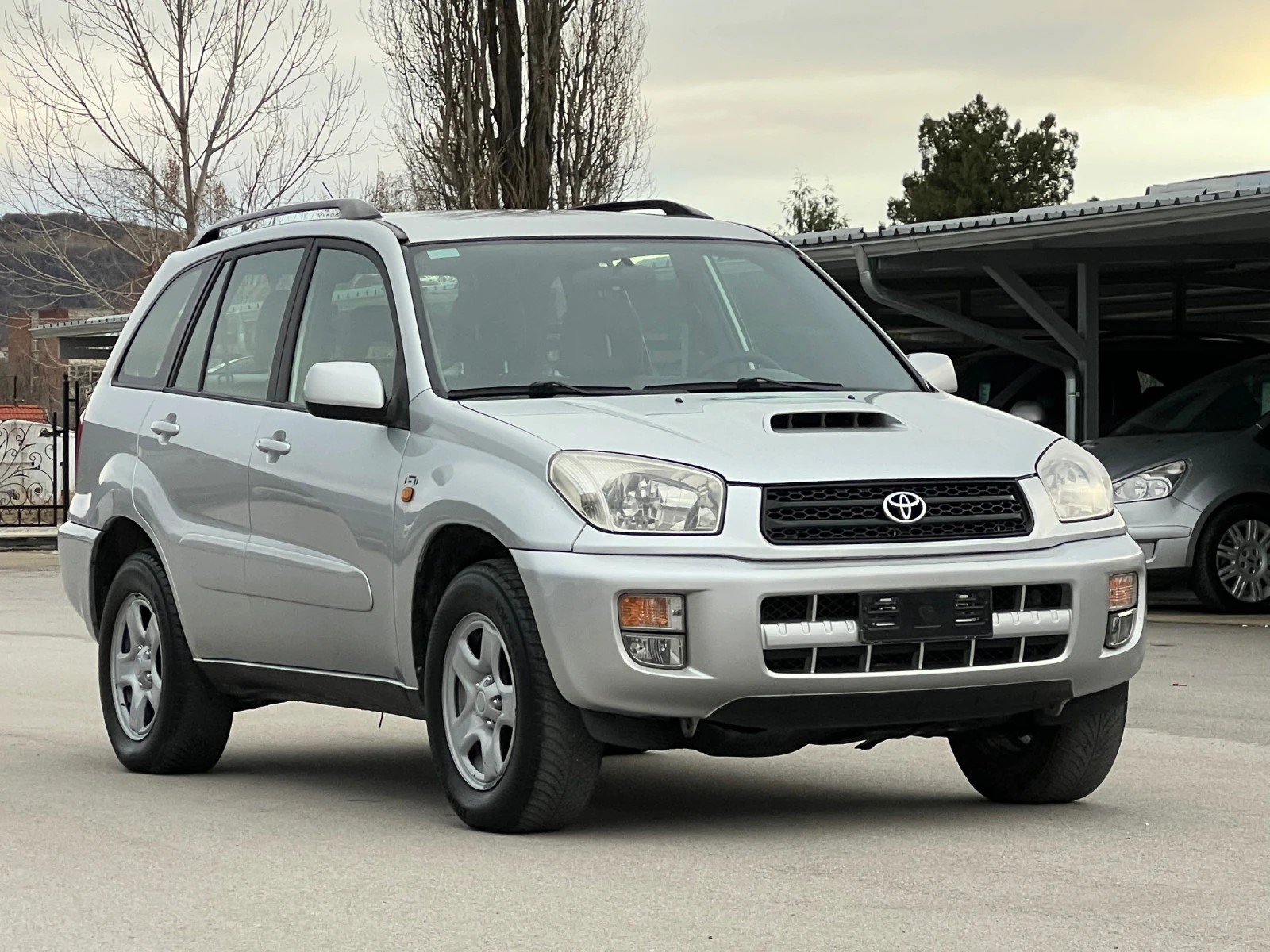 Toyota Rav4 2.0D4D ИТАЛИЯ 4х4 - изображение 6