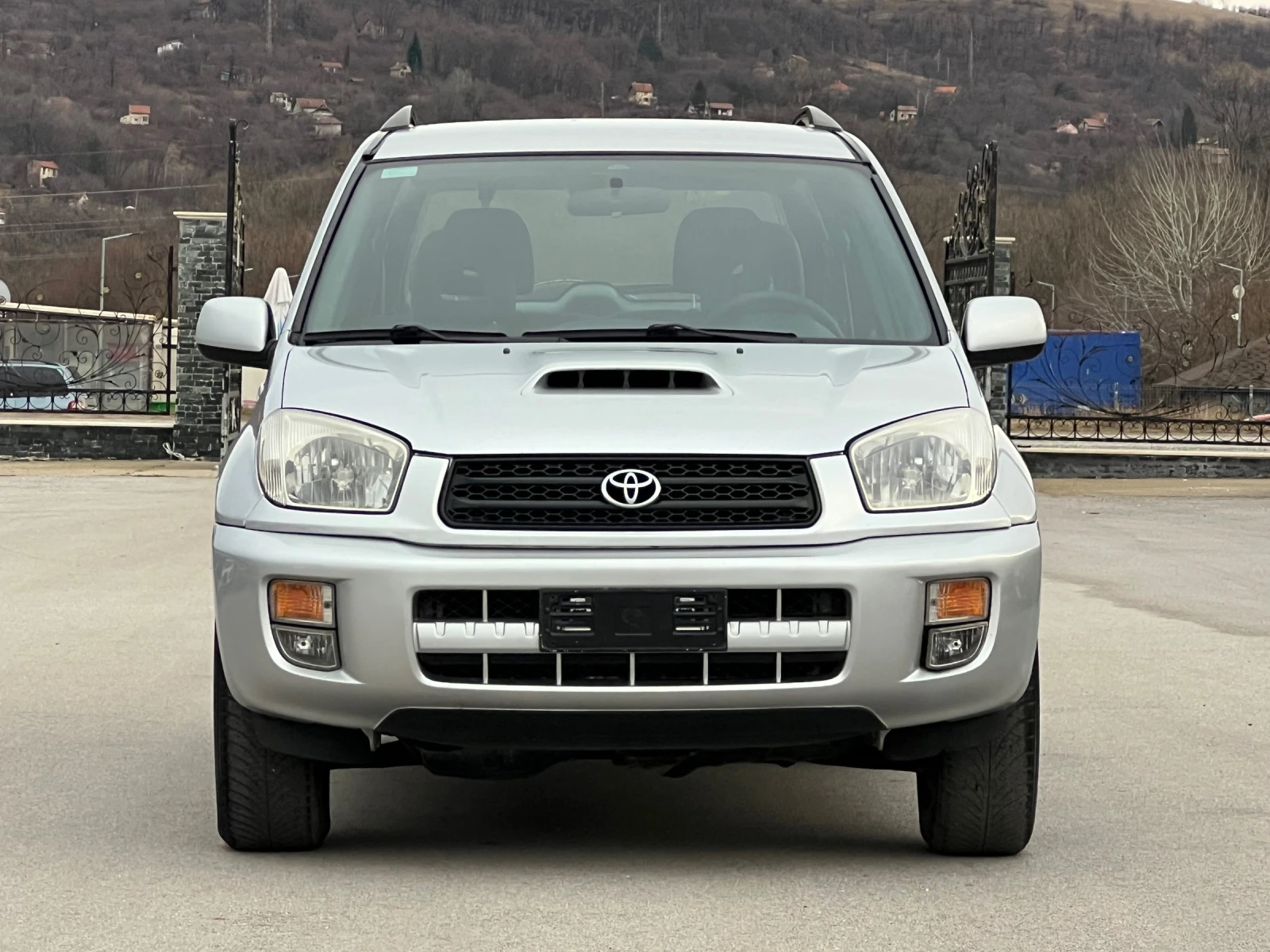 Toyota Rav4 2.0D4D ИТАЛИЯ 4х4 - изображение 7