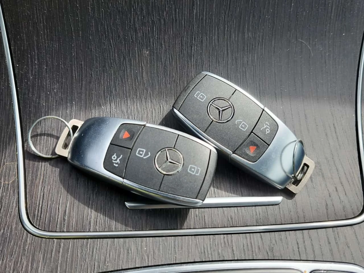 Mercedes-Benz GLC 300  CARFAX, снимка 8 - Автомобили и джипове - 53996836