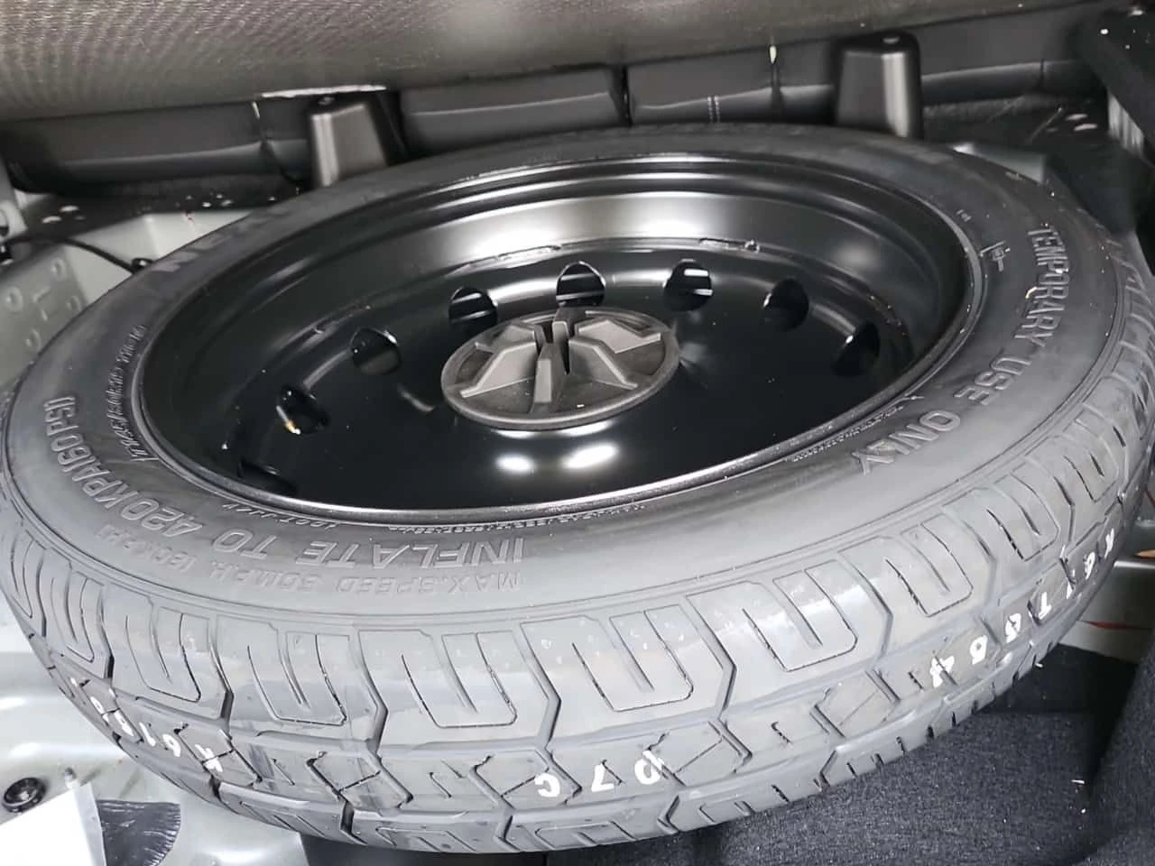 Mercedes-Benz GLC 300  CARFAX, снимка 15 - Автомобили и джипове - 53996836