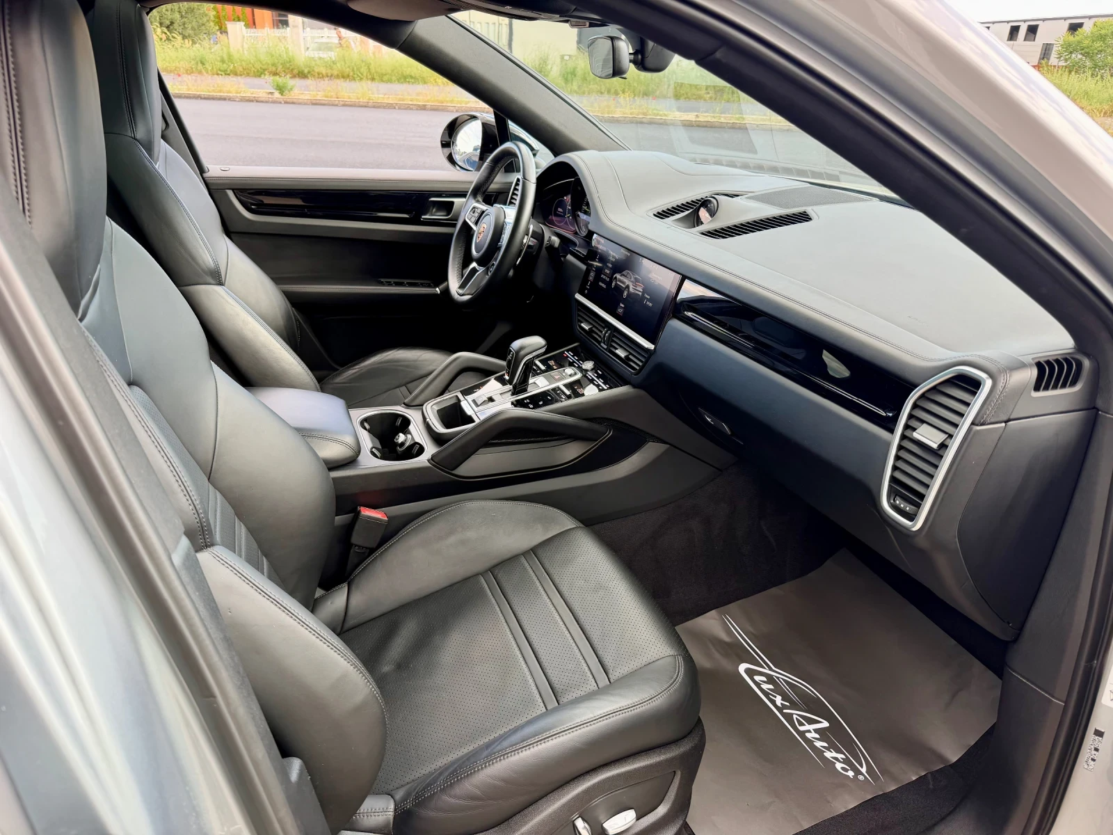 Porsche Cayenne COUPE#PLUG-IN HYBRID#MATRIX#SOFTCLOSE#76700KM, снимка 10 - Автомобили и джипове - 54599870