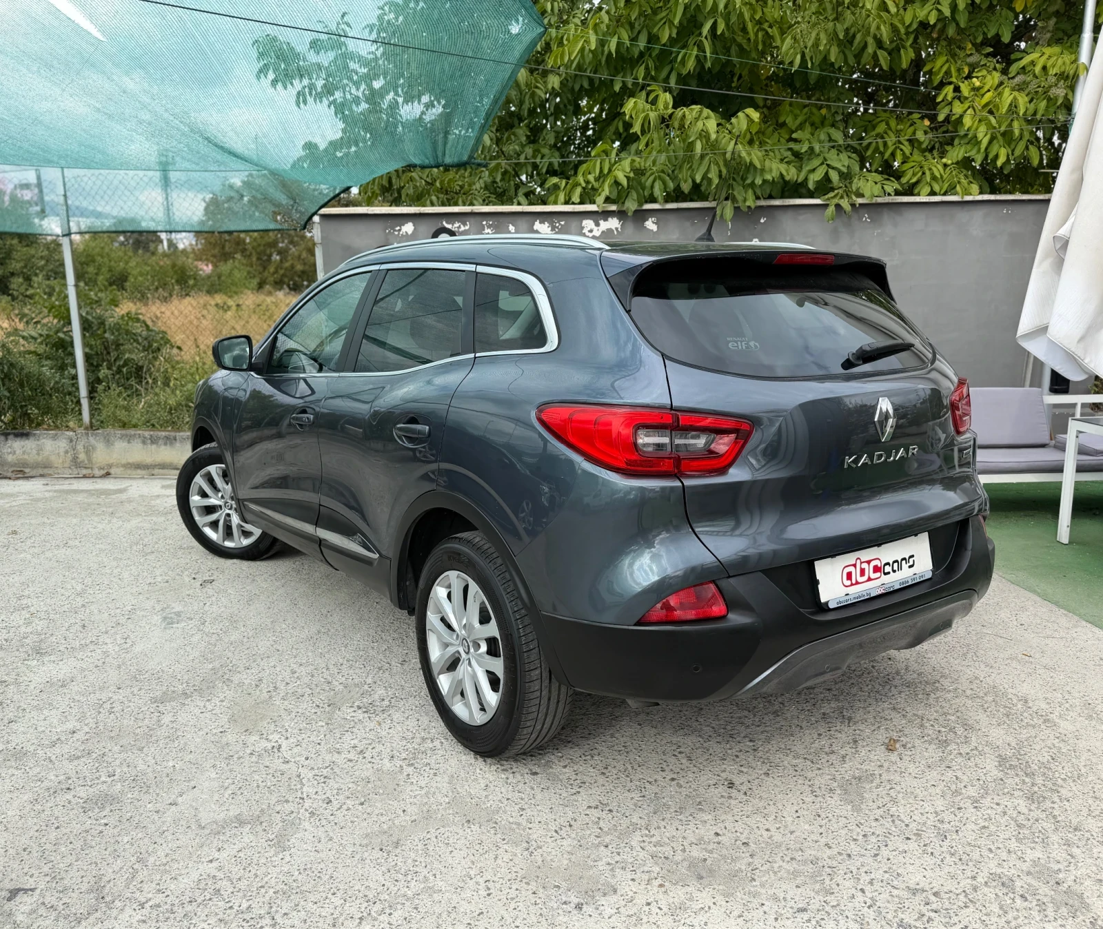 Renault Kadjar 1.5 DCI LED EURO6B, снимка 5 - Автомобили и джипове - 56269291