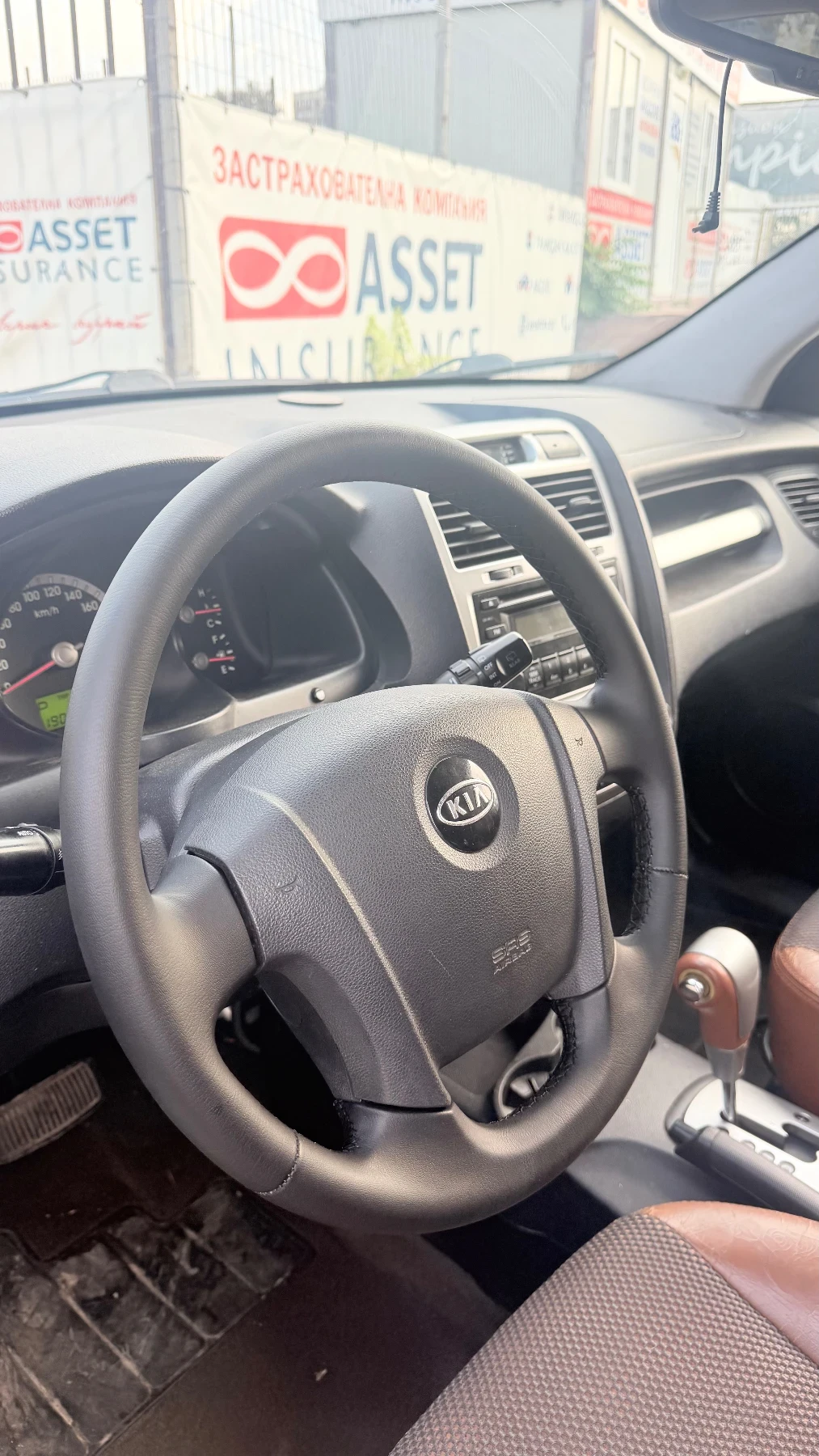 Kia Sportage Автомат дизел, снимка 4 - Автомобили и джипове - 56460215