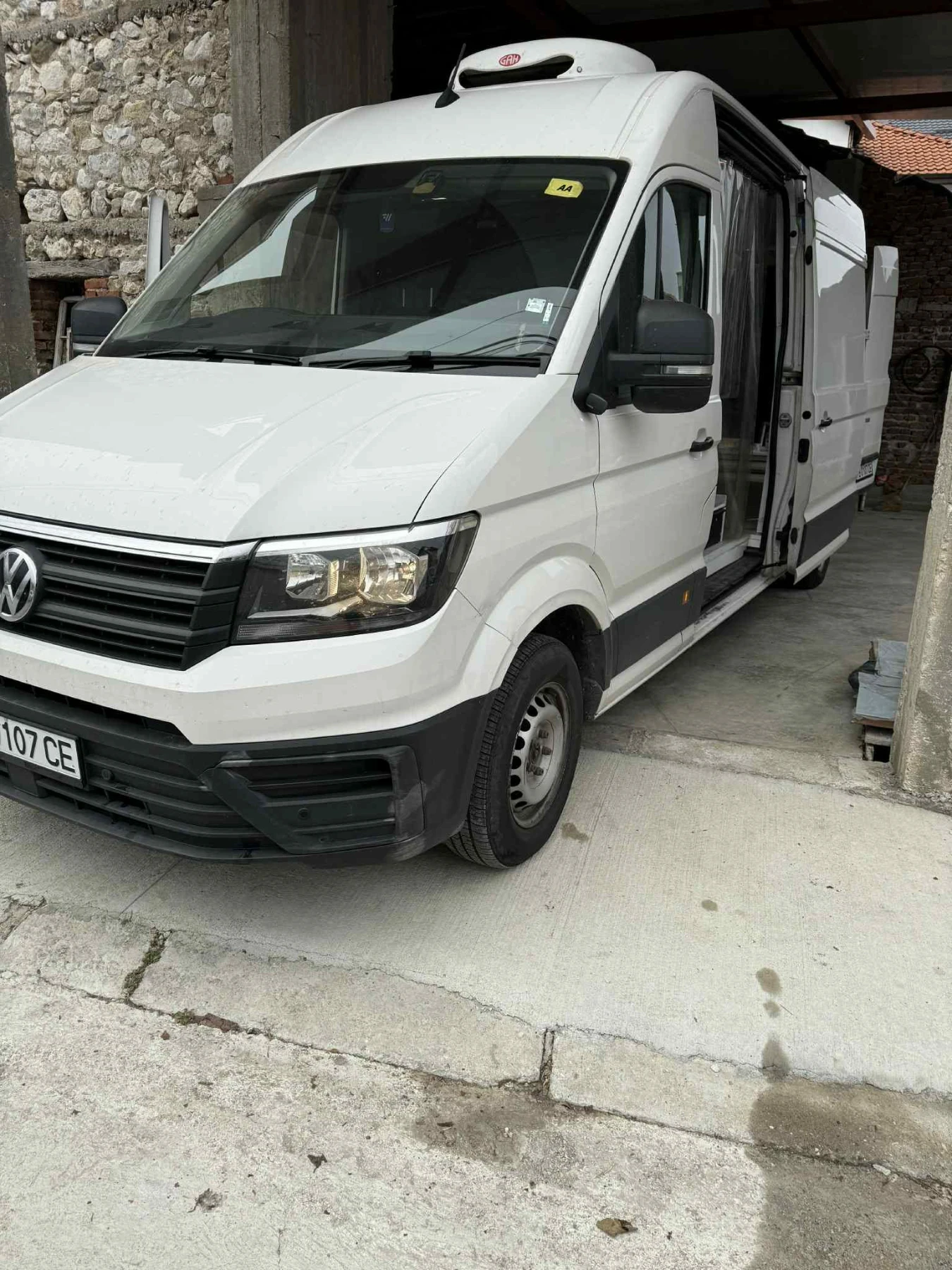 VW Crafter, снимка 3 - Бусове и автобуси - 55953475