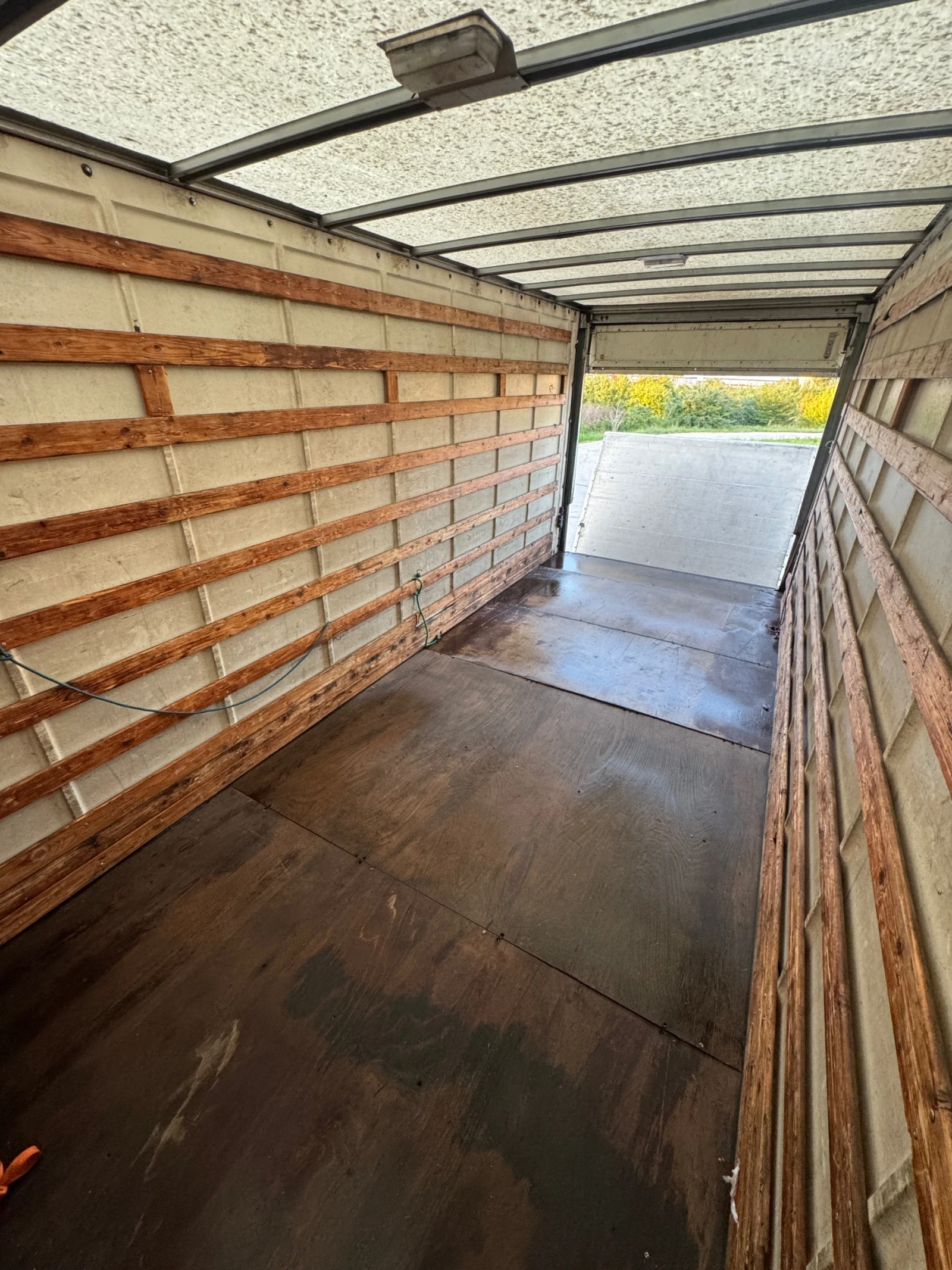 Iveco Daily, снимка 8 - Камиони - 55565213