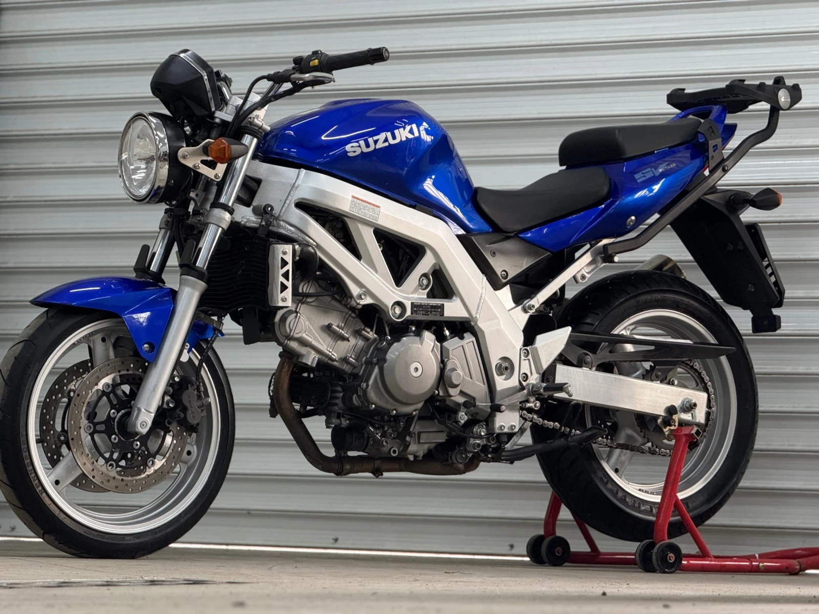 Suzuki SV SV 650i РЕАЛНИ КМ - изображение 2