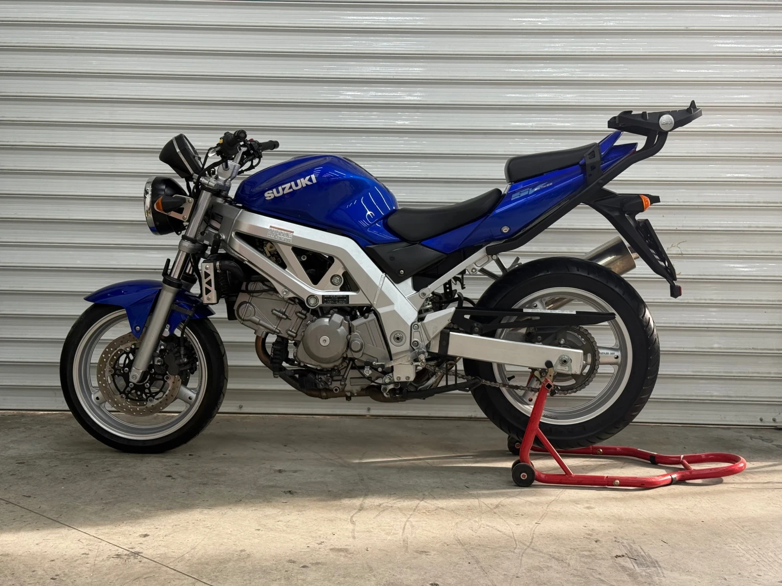 Suzuki SV SV 650i РЕАЛНИ КМ - изображение 9