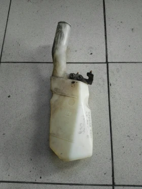 Казанче антифриз (разширителен съд) Тойота Корола 1.4б