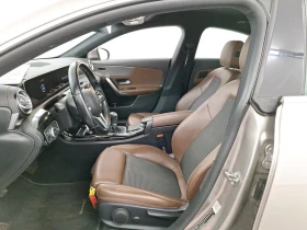 Mercedes-Benz CLA 180, снимка 8