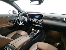 Mercedes-Benz CLA 180, снимка 9