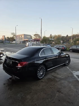 Mercedes-Benz E 220, снимка 1