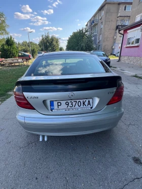 Mercedes-Benz C 220 2.2, снимка 7