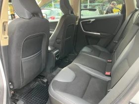 Обява за продажба на Volvo XC60 2.4 D D5 FACE ~16 499 лв. - изображение 11