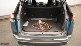 Peugeot 3008 PHEV/225HP/18''/KLESS/CAM/LED/332v | Mobile.bg    4