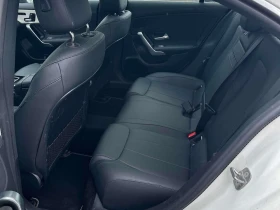 Mercedes-Benz CLA 250  CARFAX * ДИСТРОНИК * СЛЕДЕНЕ НА ЛЕНТИ | Auto.bg — изображение 12
