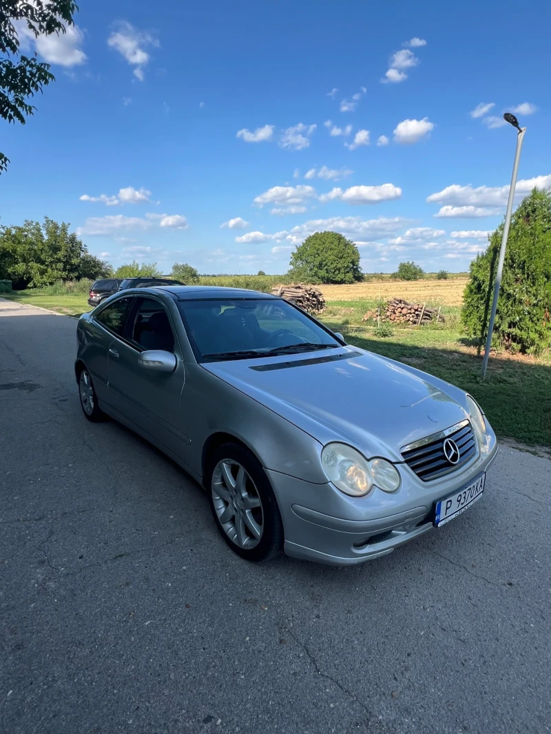 Mercedes-Benz C 220 2.2, снимка 3 - Автомобили и джипове - 47098365