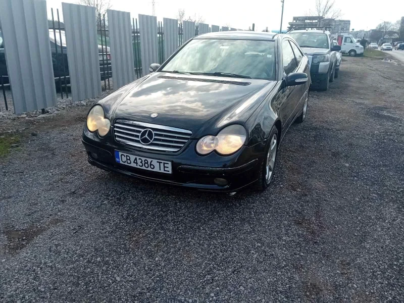 Mercedes-Benz C 220, снимка 4 - Автомобили и джипове - 47420782