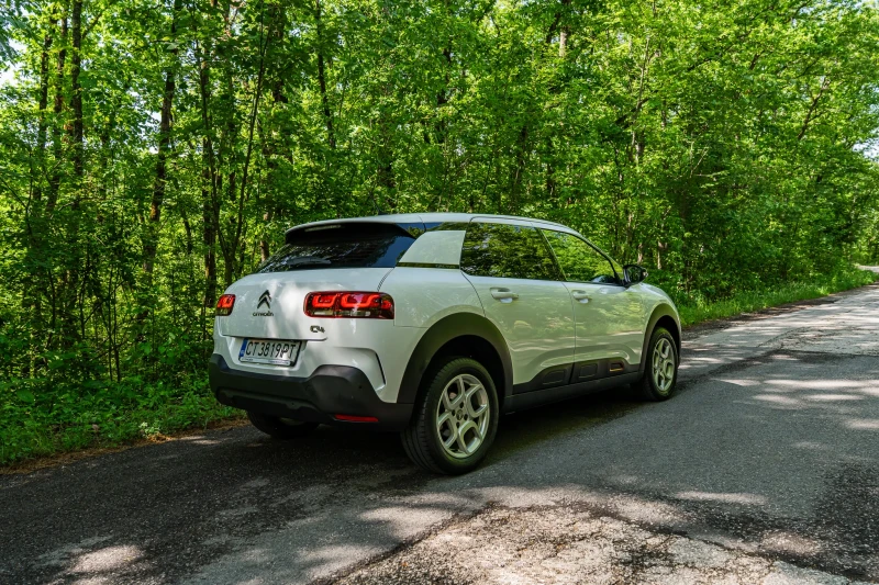 Citroen C4 Cactus 1.2 130кс. ОФЕРТА/ЛИЗИНГ/ГАРАНЦИЯ , снимка 5 - Автомобили и джипове - 47424919