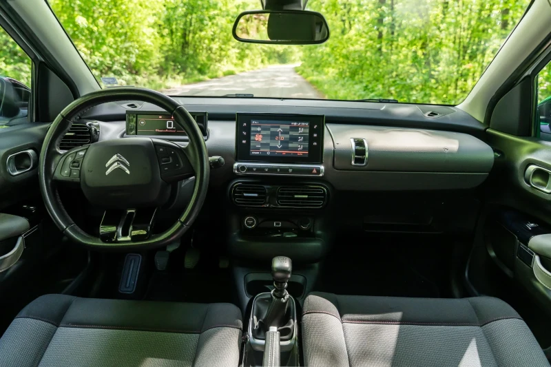 Citroen C4 Cactus 1.2 130кс. ОФЕРТА/ЛИЗИНГ/ГАРАНЦИЯ , снимка 9 - Автомобили и джипове - 47424919