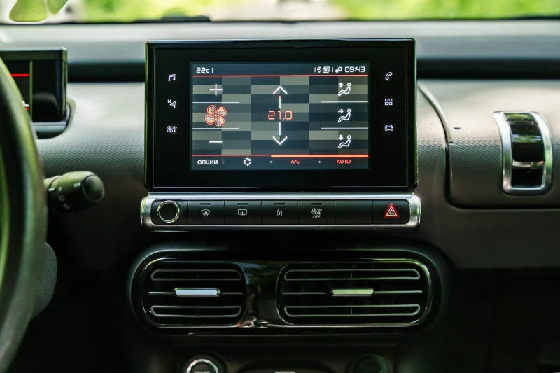 Citroen C4 Cactus 1.2 130кс. ОФЕРТА/ЛИЗИНГ/ГАРАНЦИЯ , снимка 13 - Автомобили и джипове - 47424919