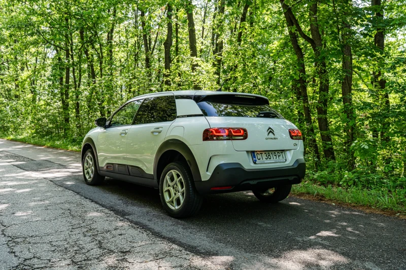 Citroen C4 Cactus 1.2 130кс. ОФЕРТА/ЛИЗИНГ/ГАРАНЦИЯ , снимка 4 - Автомобили и джипове - 47424919