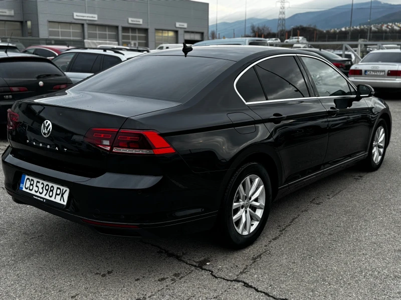 VW Passat, снимка 3 - Автомобили и джипове - 48228329