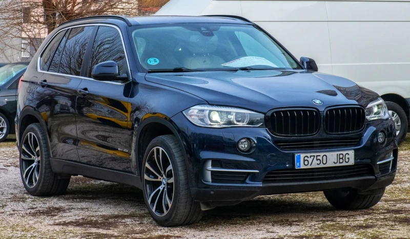 BMW X5 4.0 D 7M 313 kc, снимка 2 - Автомобили и джипове - 48271340