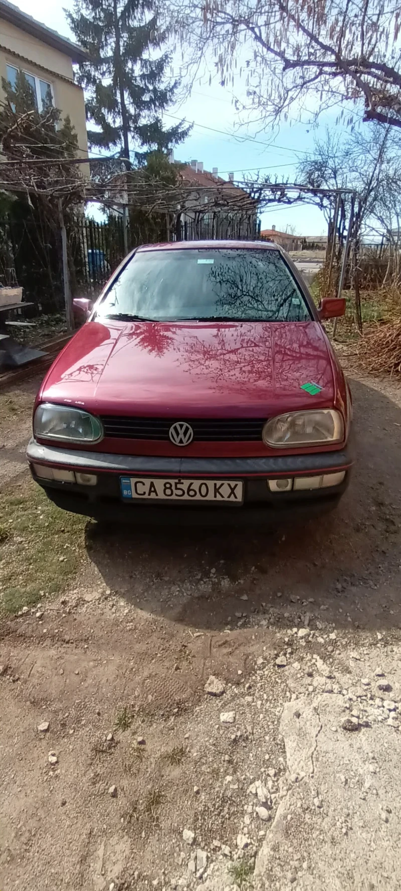 VW Golf 1.8 90 коня , снимка 1 - Автомобили и джипове - 49422899