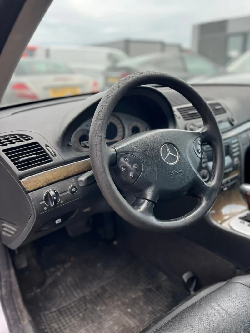 Mercedes-Benz E 270 612, снимка 15 - Автомобили и джипове - 49908002