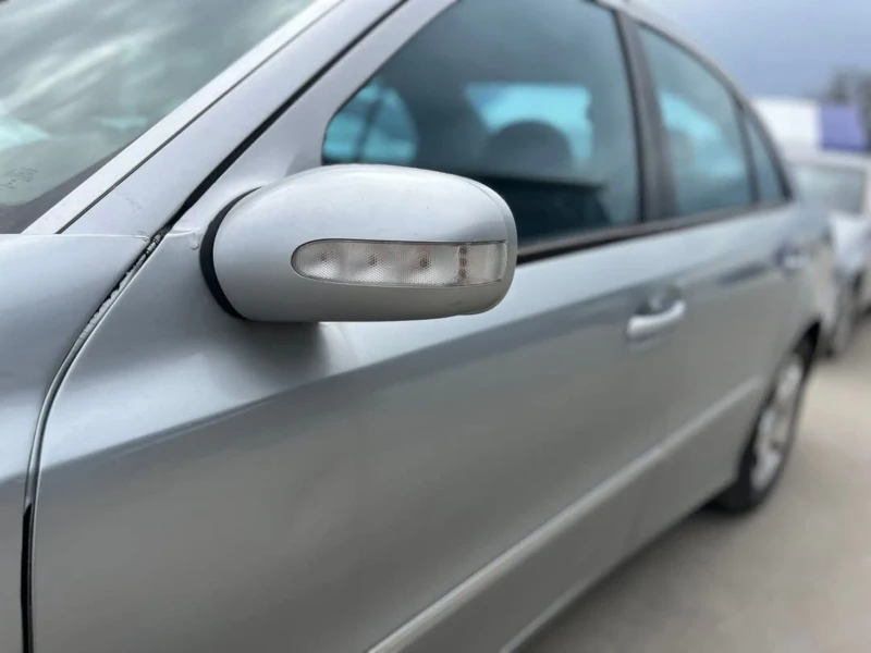 Mercedes-Benz E 270 612, снимка 5 - Автомобили и джипове - 49908002