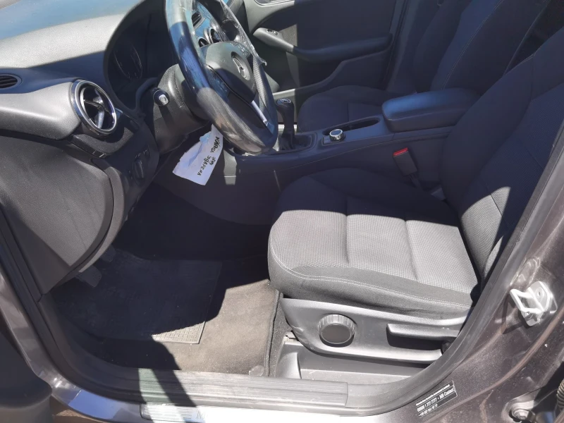 Mercedes-Benz B 180 B180CDI, снимка 8 - Автомобили и джипове - 50879477