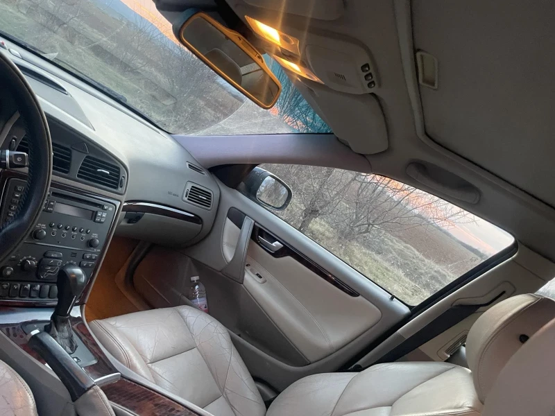 Volvo S60, снимка 9 - Автомобили и джипове - 52172313