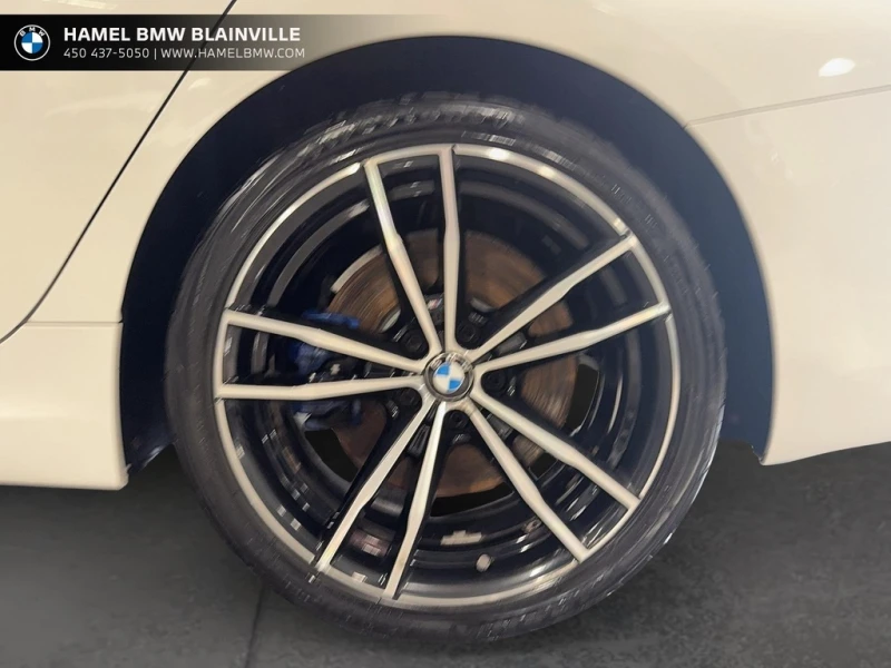 BMW 330 * 330i xDrive berline * CARFAX * ЦЕНА ДО БГ, снимка 7 - Автомобили и джипове - 52778795