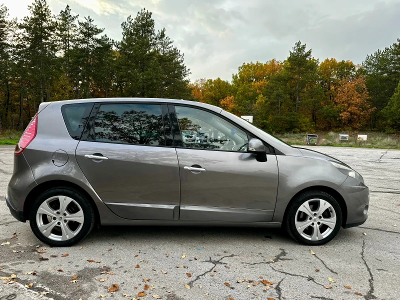 Renault Scenic 1.5dci 110к.с, снимка 4 - Автомобили и джипове - 53599372