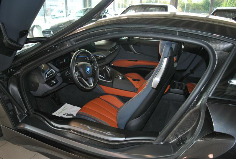 BMW i8 Coupe, снимка 9 - Автомобили и джипове - 23199289
