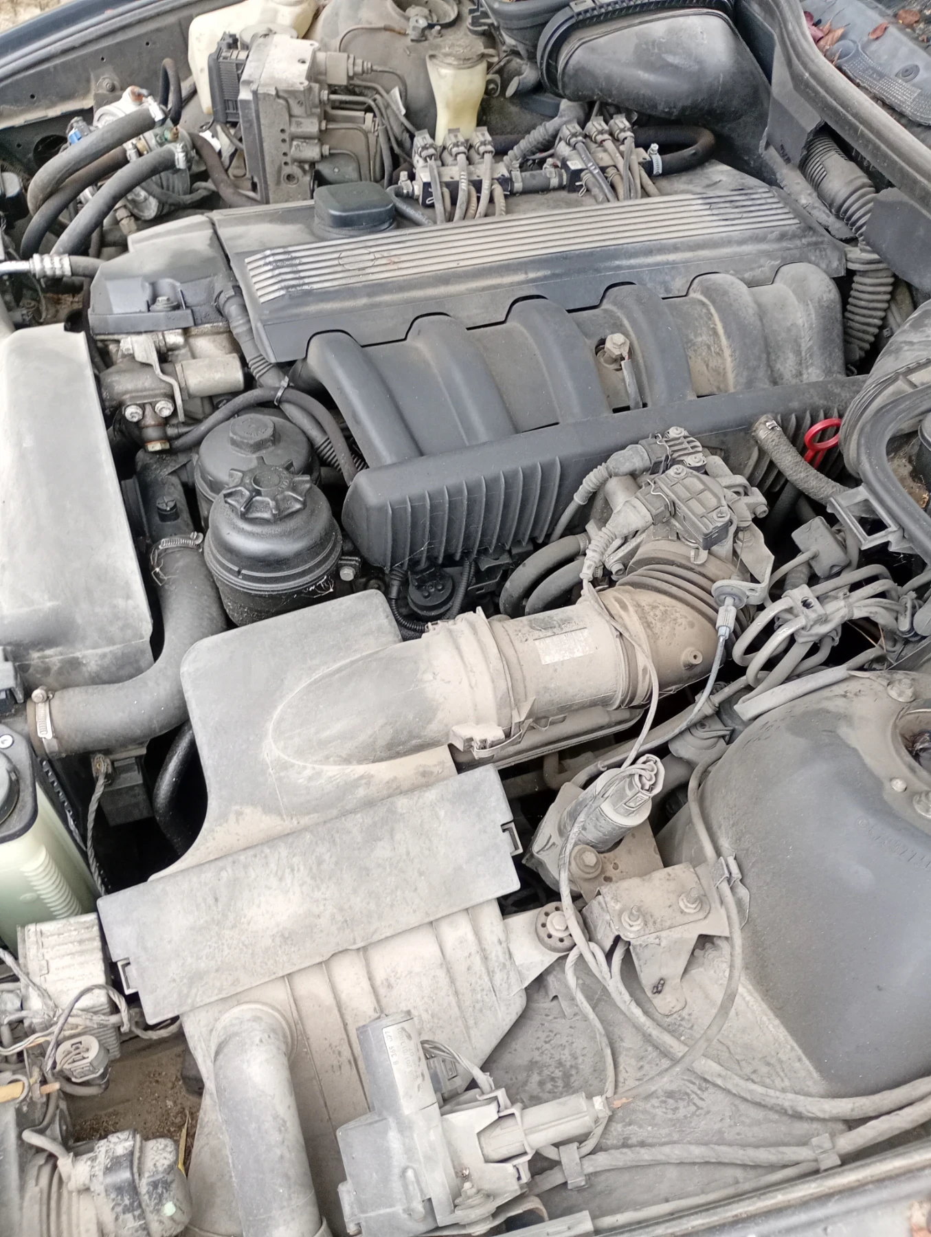 BMW 528 2.8 м52б28 , снимка 1