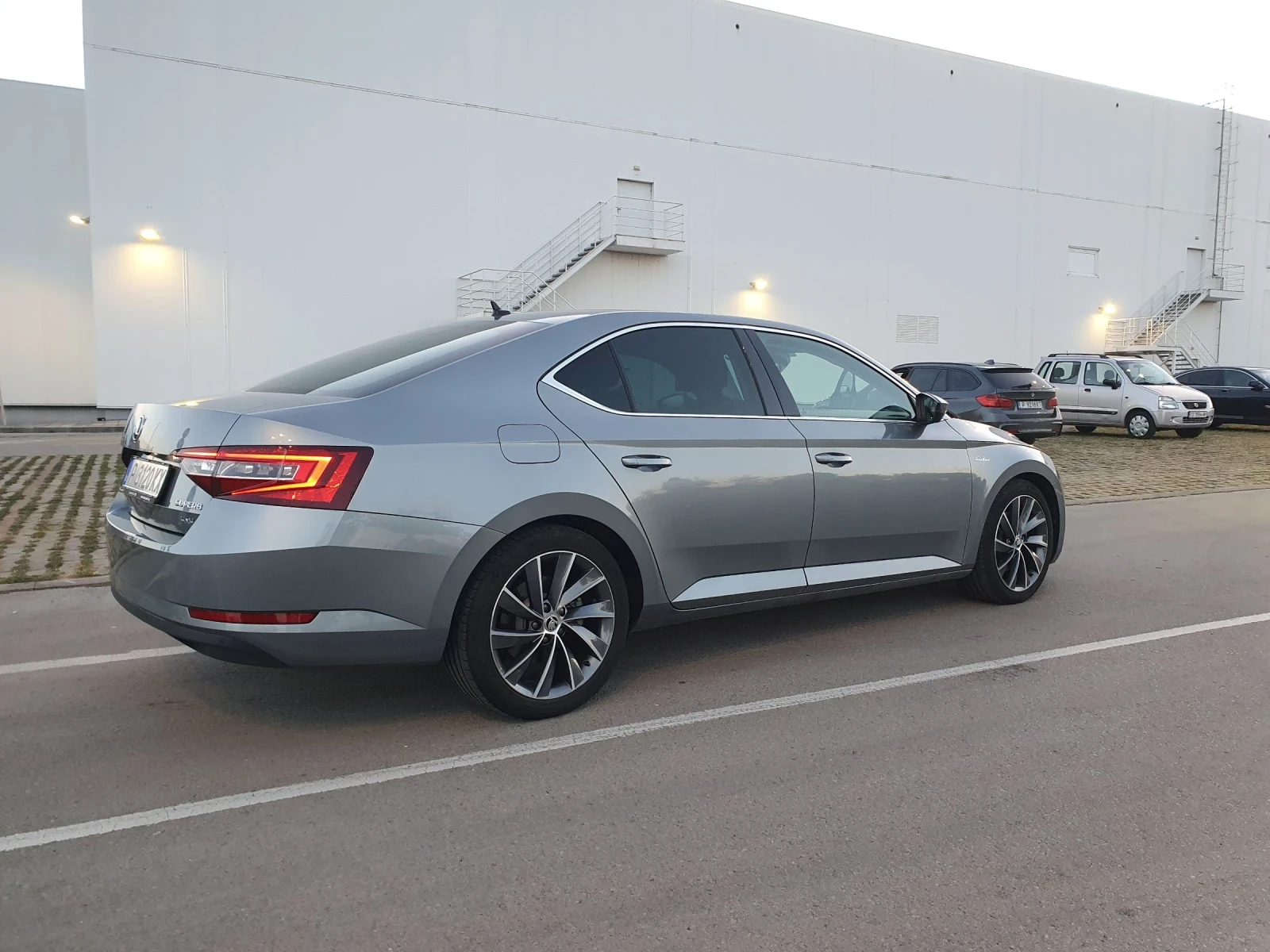 Skoda Superb Skoda Superb L&K* 2.0TDI* DSG* 4х4 - изображение 3