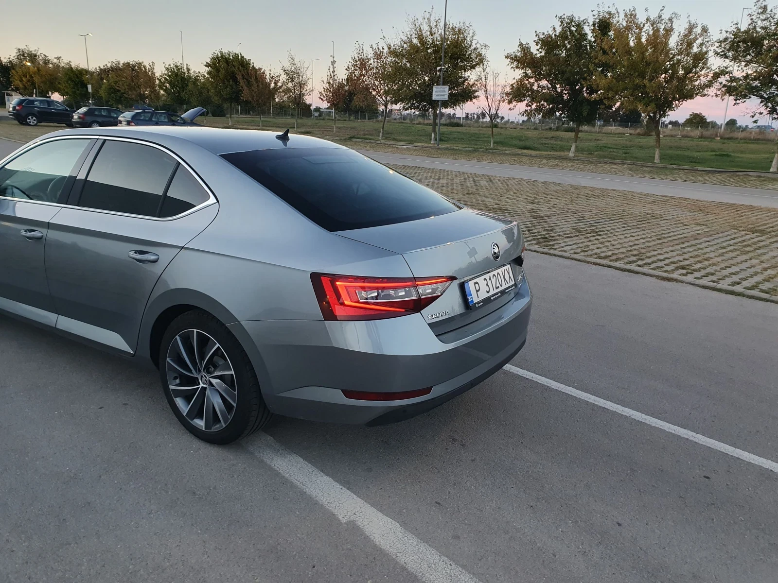 Skoda Superb Skoda Superb L&K* 2.0TDI* DSG* 4х4 - изображение 4