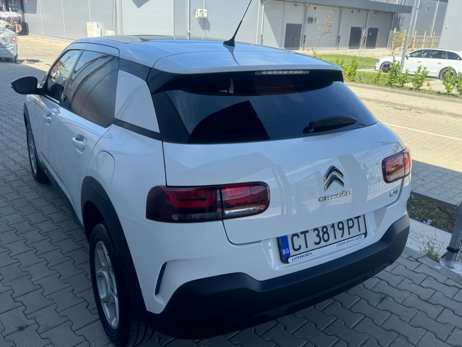 Citroen C4 Cactus 1.2 130кс. ОФЕРТА/ЛИЗИНГ/ГАРАНЦИЯ  - изображение 4