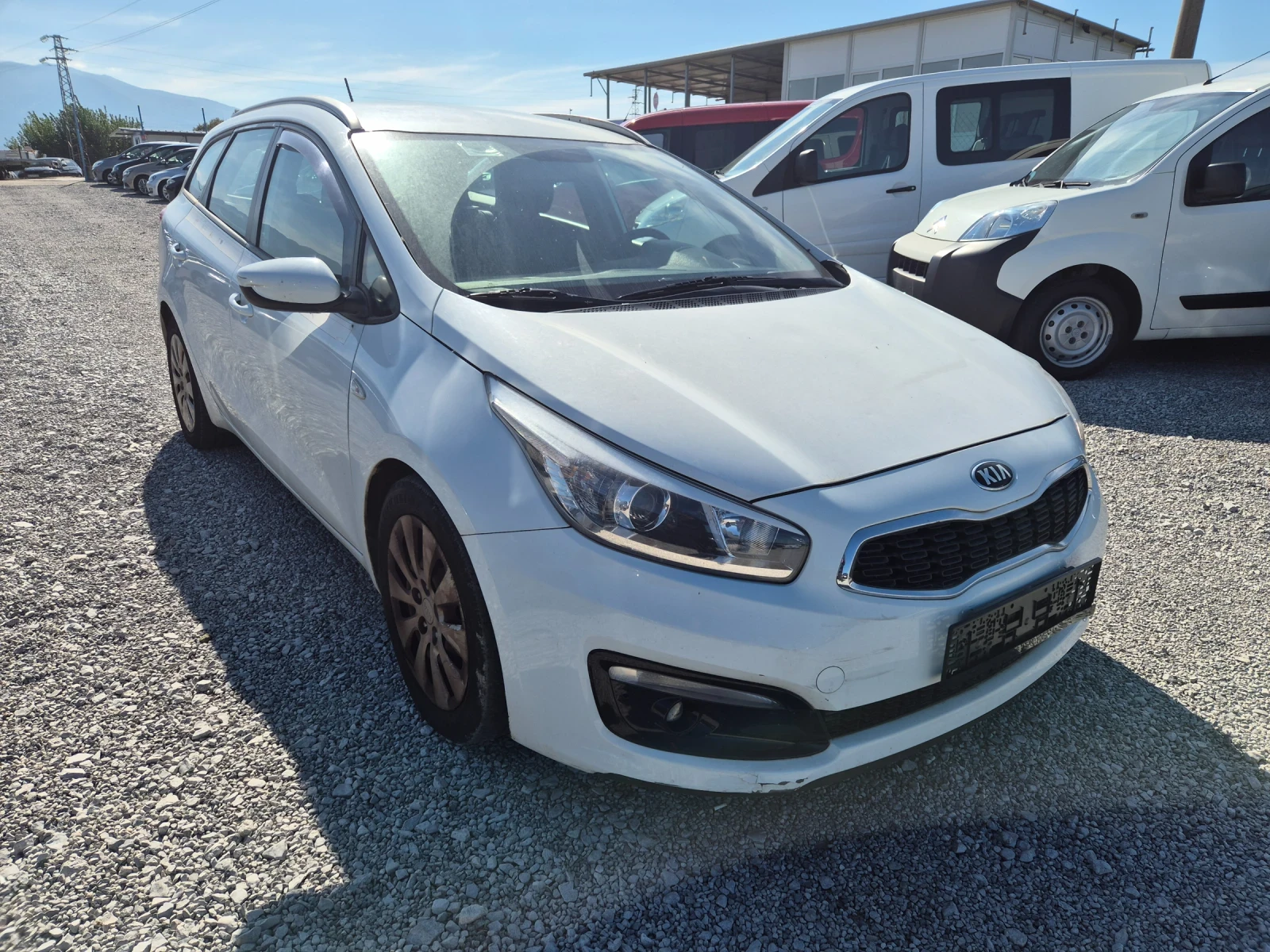 Kia Ceed 1.6 CRDI - изображение 2