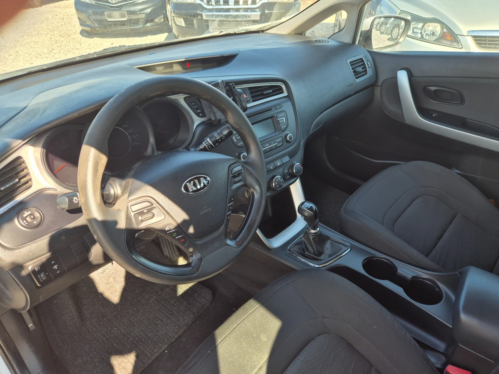 Kia Ceed 1.6 CRDI - изображение 6