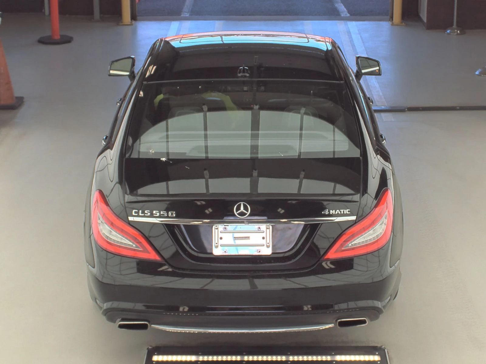 Mercedes-Benz CLS 550 4MATIC* HARMAN* OBDUH* PANO* CAMERA*  - изображение 6