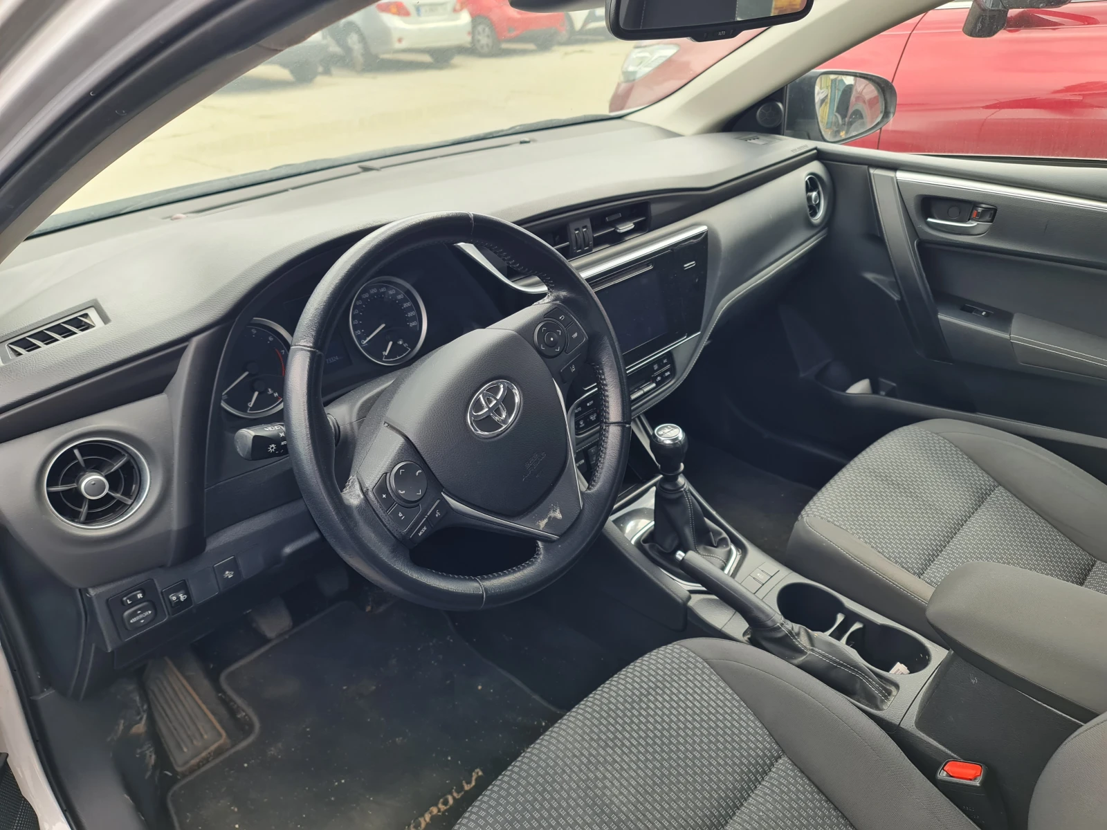 Toyota Corolla 1.6P 6MT Luna - изображение 5