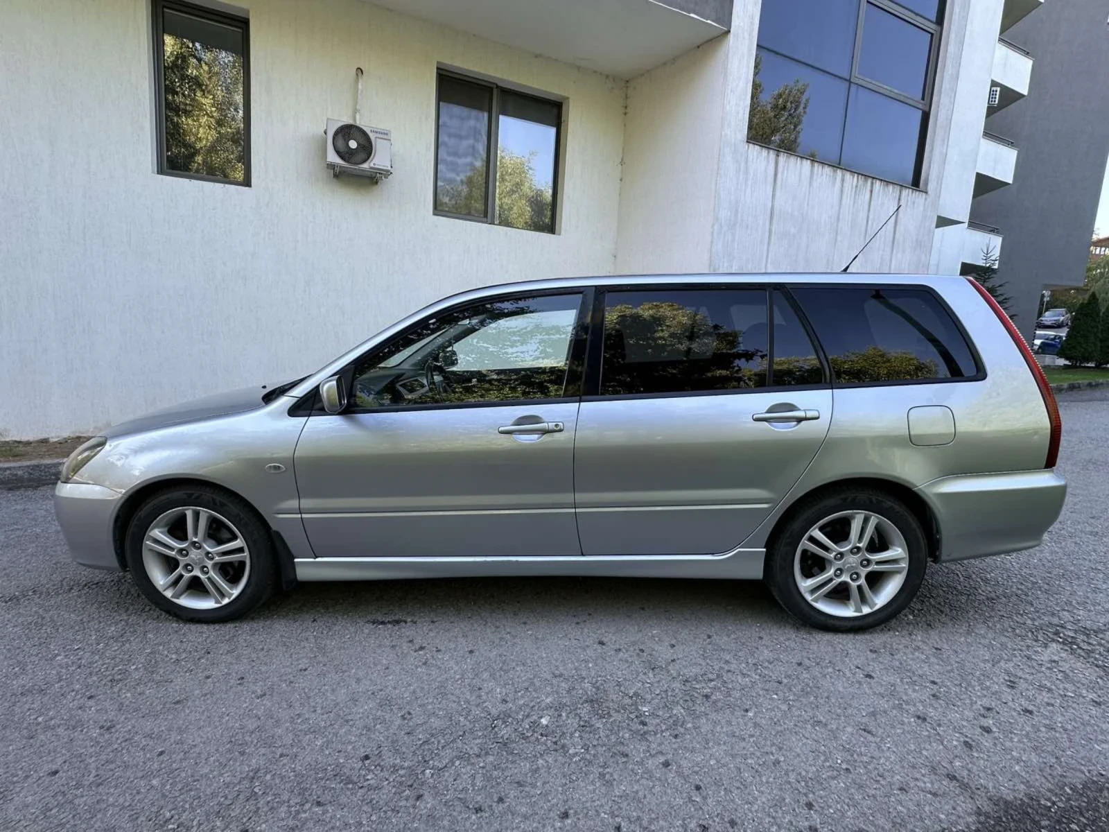 Mitsubishi Lancer 2.0i / РЕГИСТРИРАН - изображение 4