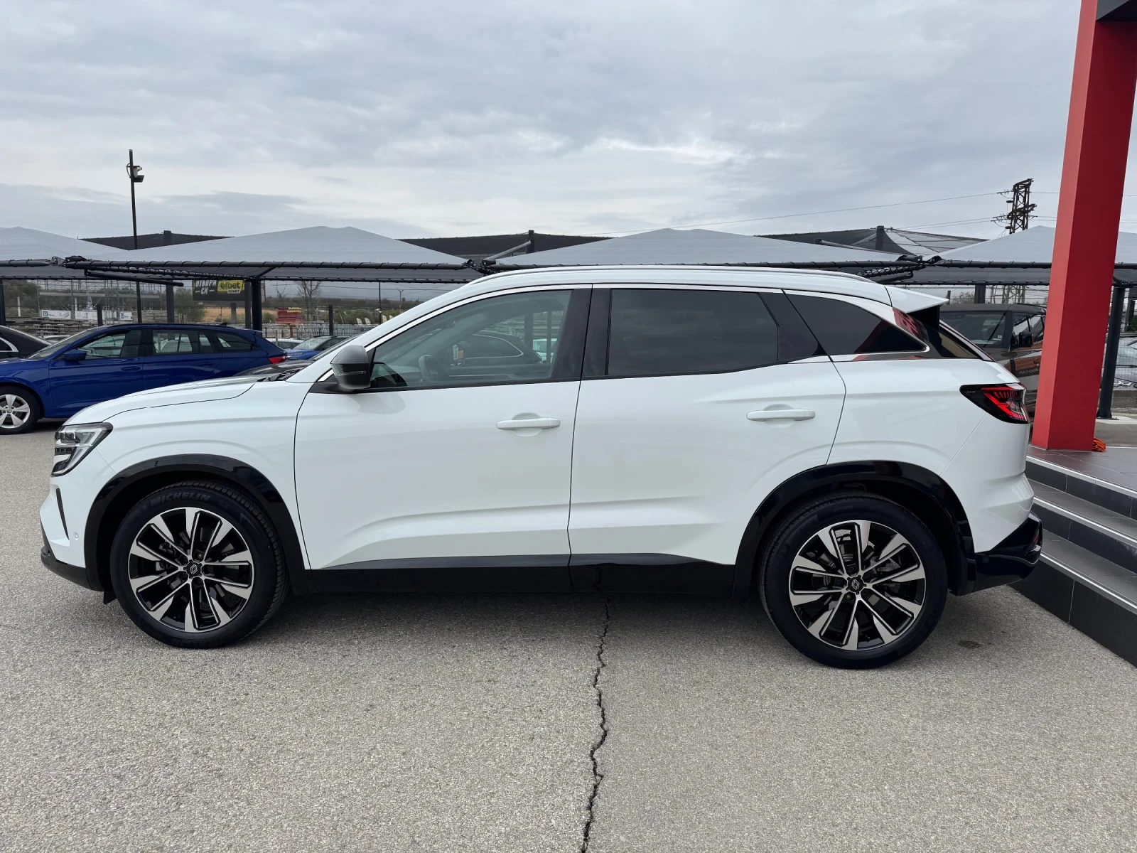Renault Austral HYBRID* E-TECH* 197кс.* FULL LED* DISTRONIC* TOP - изображение 4