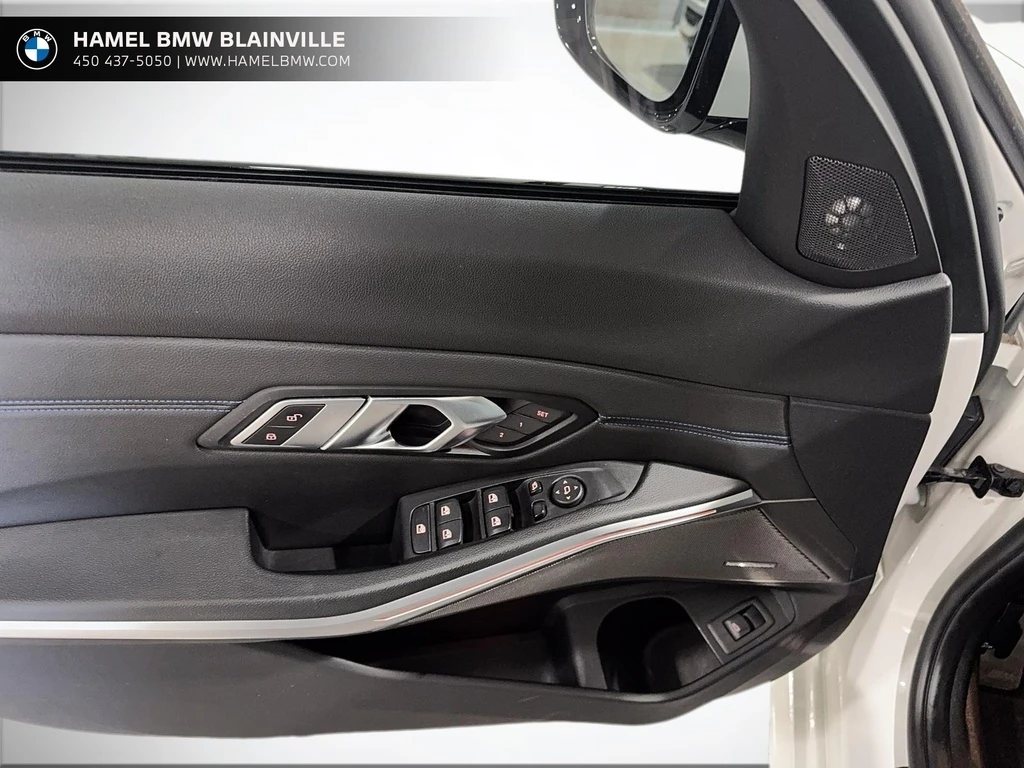 BMW 330 * 330i xDrive berline * CARFAX * ���� �� �� | Mobile.bg � ����������� 11