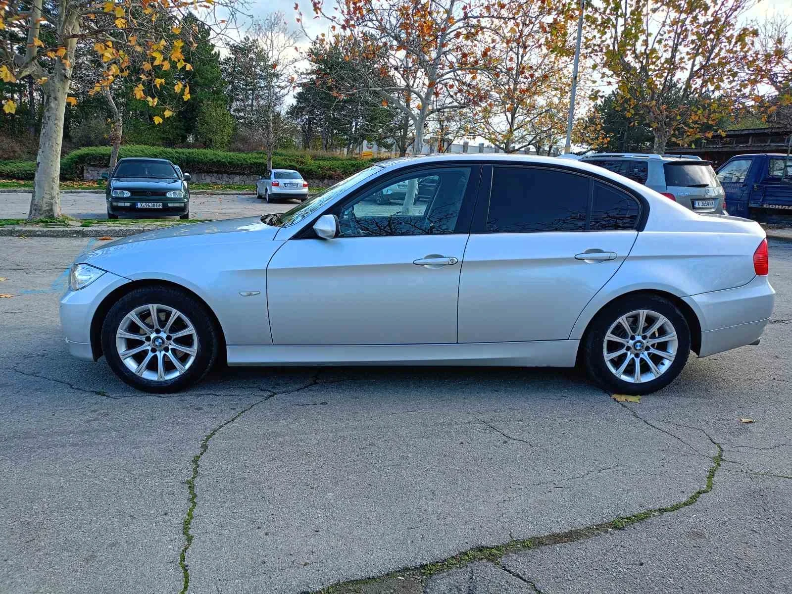 BMW 320  - изображение 4