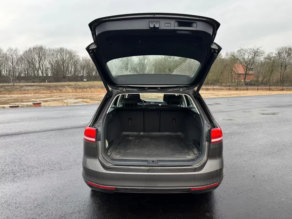 VW Passat GTE Plug in hybrid 218ps DK - изображение 7