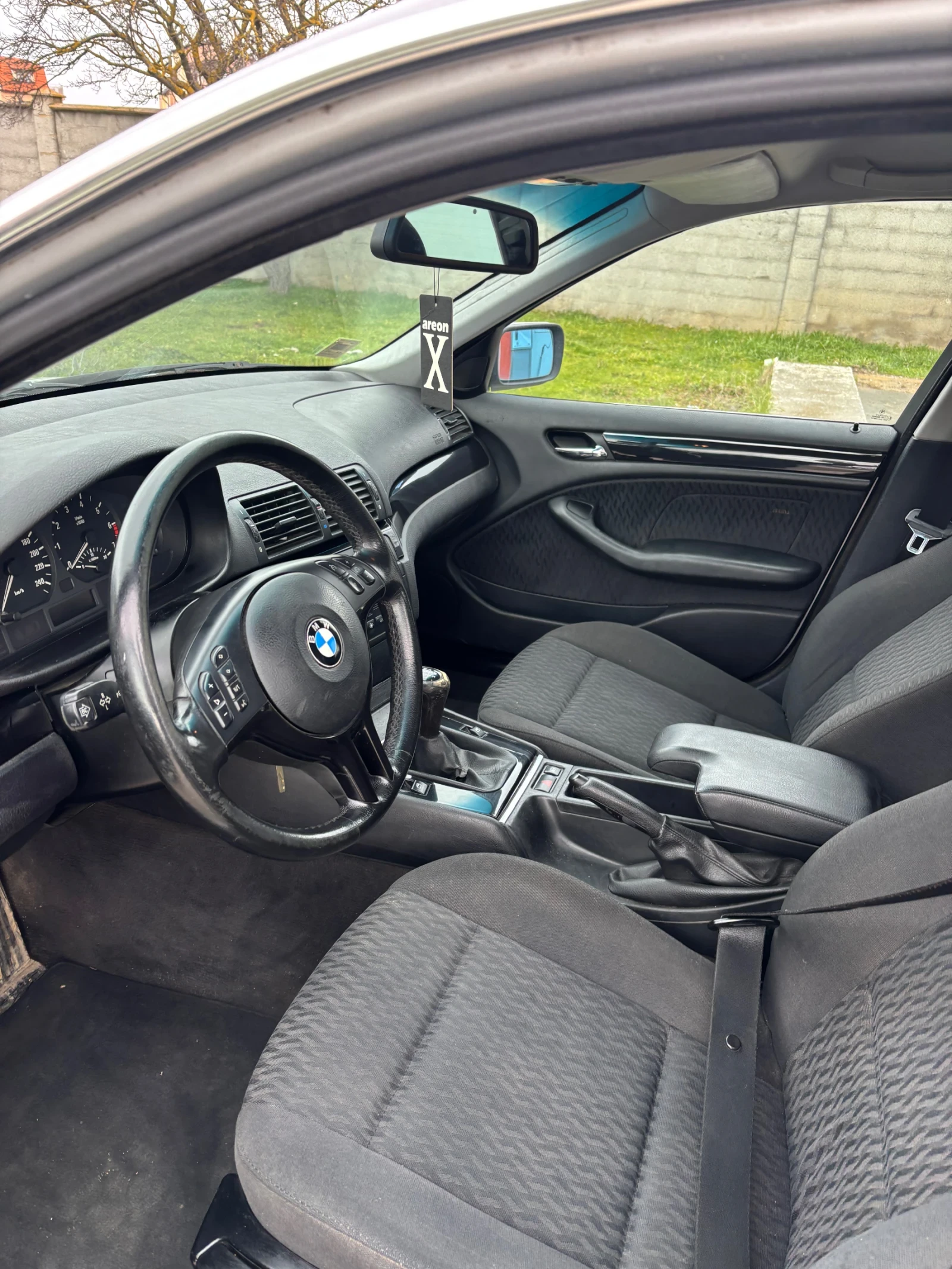 BMW 320  - изображение 8