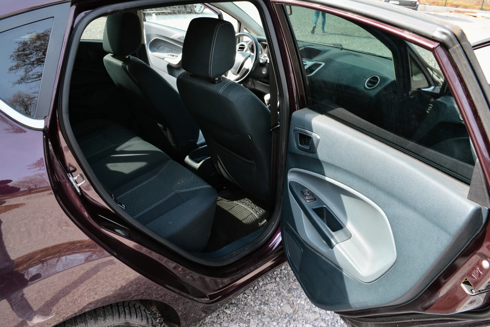 Ford Fiesta 1.4 Бензин/Газ - изображение 8